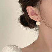 White Camélia Women's Earrings - Elegance and Sophistication